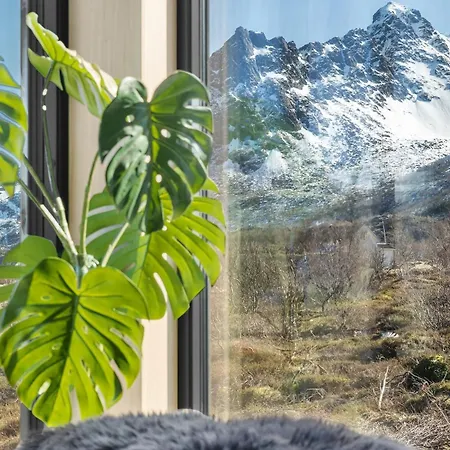 Villa New - Seafront Luxury Near Henningsvaer Kleppstad