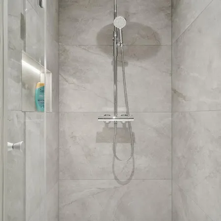 Villa New - Seafront Luxury Near Henningsvaer Kleppstad