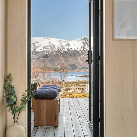 New - Seafront Luxury Near Henningsvaer * Kleppstad